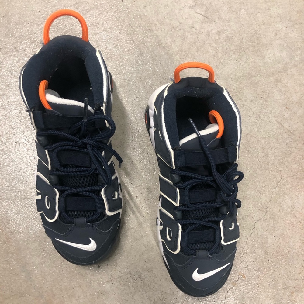 Nike Uptempo